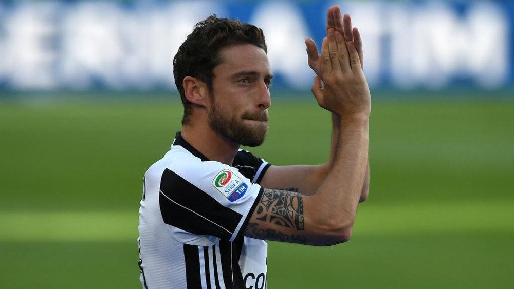 Former Juventus and Italy star calls time on playing career. GOAL