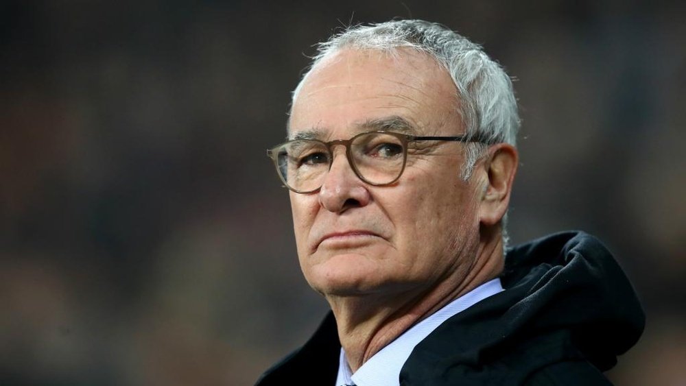 Fulham 'scared' after Hernandez handball - Ranieri