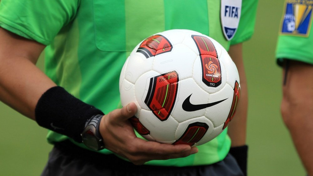 Referee cuts short match in China. AFP