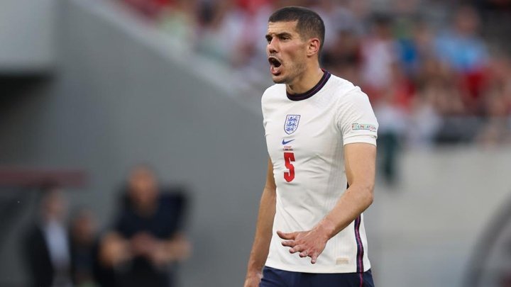 England jeers a 'massive disappointment'; Coady