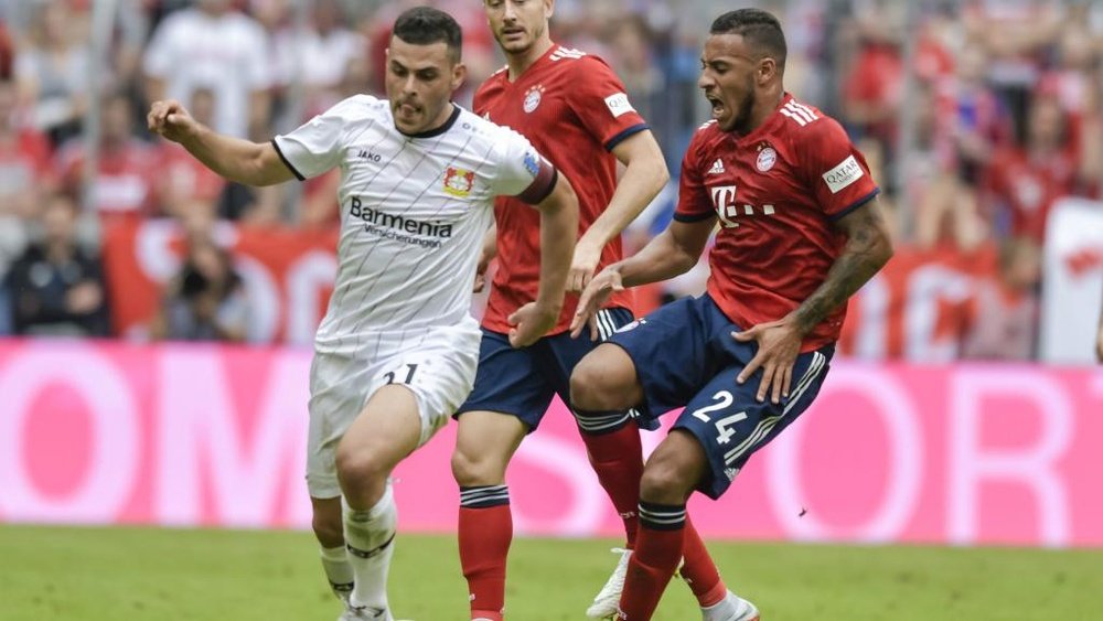 Bayern confirma grave lesão sofrida por Tolisso; Rafinha também se machuca