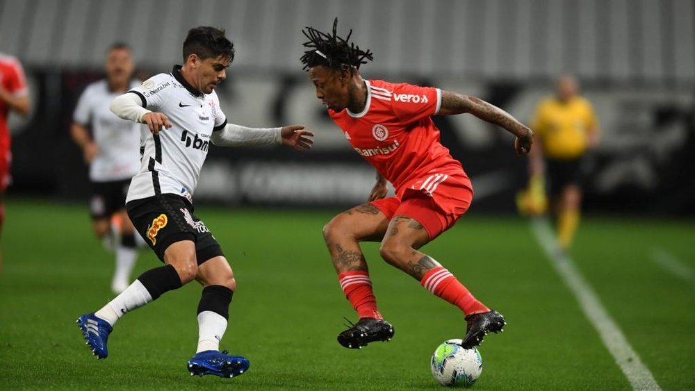 Inter revive Brasileirão de 2005 com Corinthians pela frente. EFE