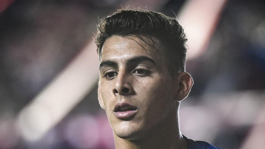 LA Galaxy extend Cristian Pavon loan