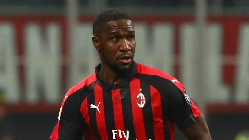 Milan confirm Zapata thigh strain