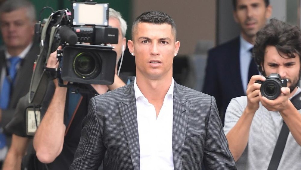 Com anuncio sobre chegada na Juventus, Cristiano Ronaldo bate o próprio recorde no Instagram