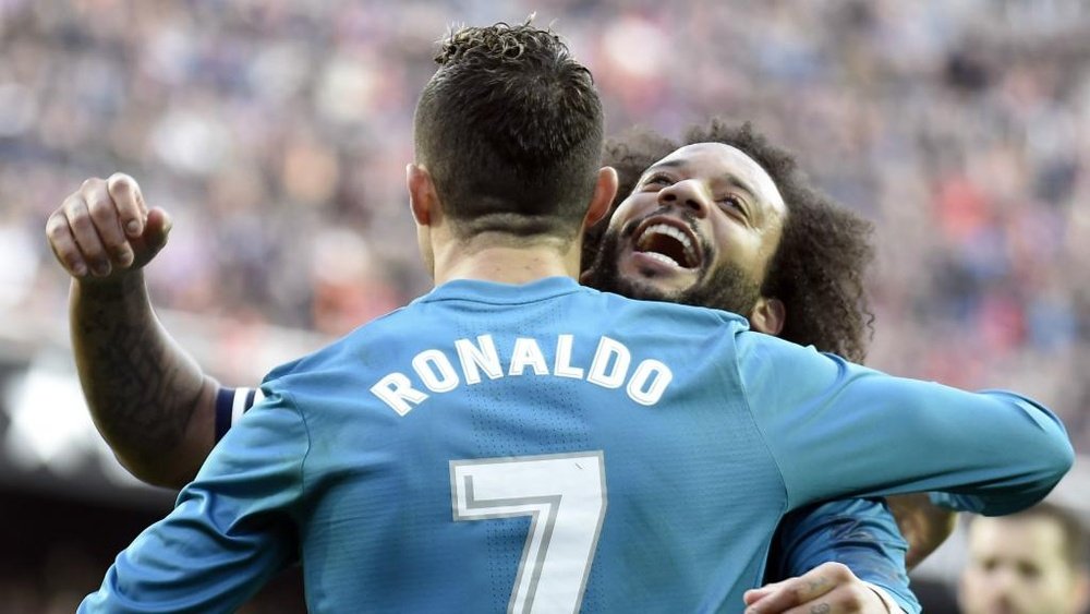 Jornal: Marcelo quer jogar com Cristiano Ronaldo na Juventus