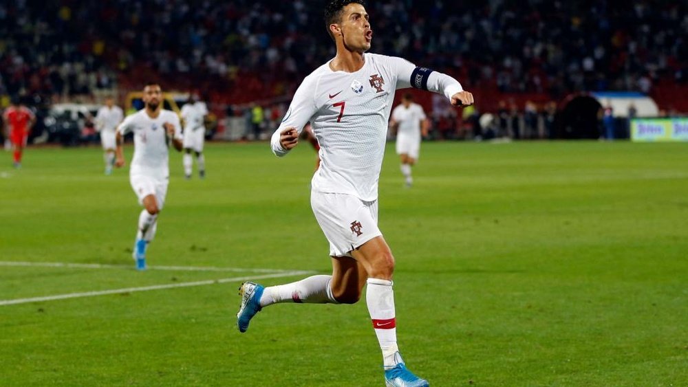 Cristiano Ronaldo breaks Euro qualifying goal record.