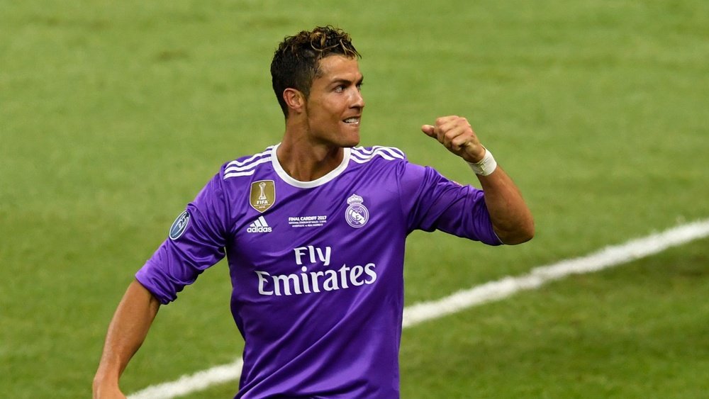 cristianoronaldo - cropped