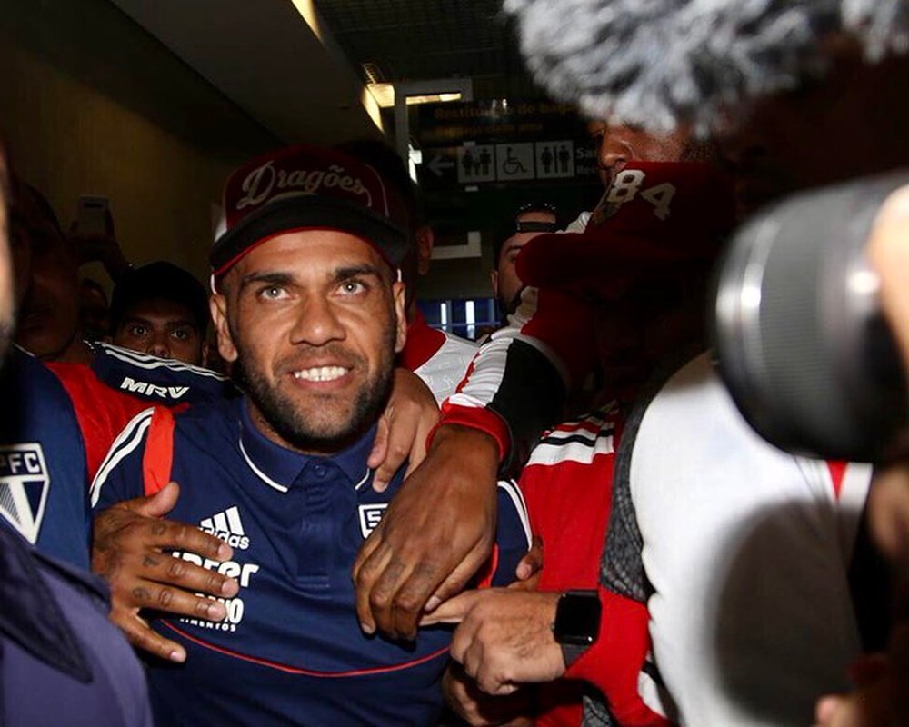 Quando Daniel Alves e Juanfran farão suas estreias pelo São Paulo? Goal