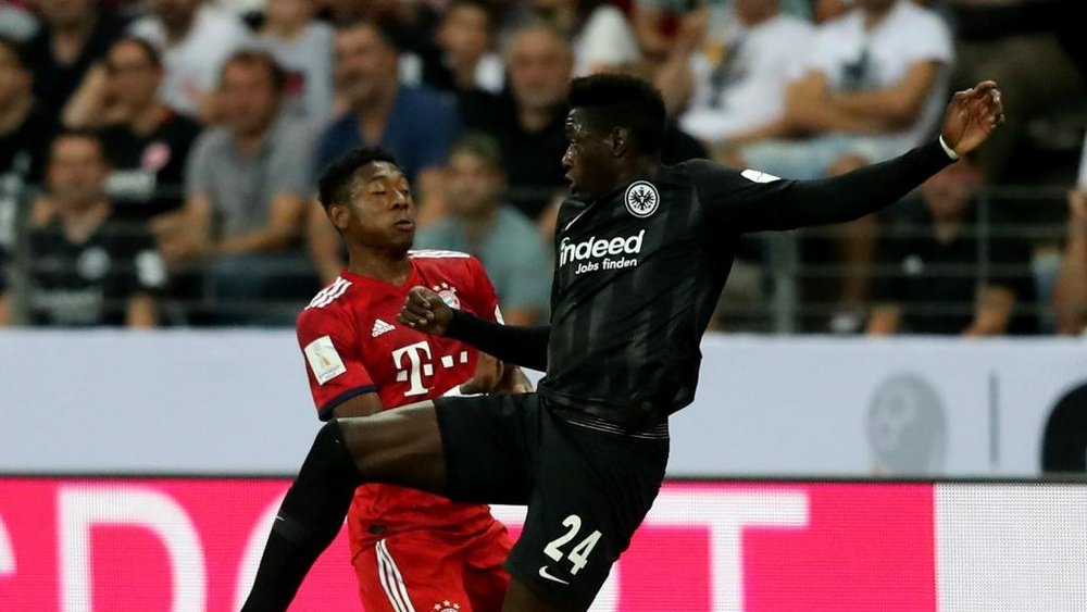 Bayern confirma que Alaba não sofreu lesão séria no ligamento