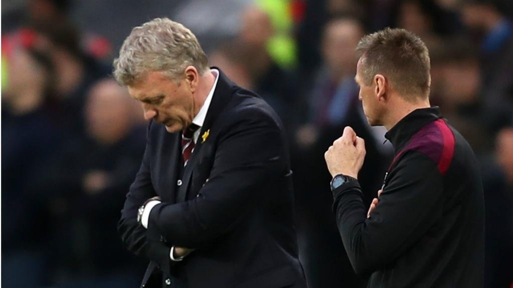 Moyes: No abandonment considered