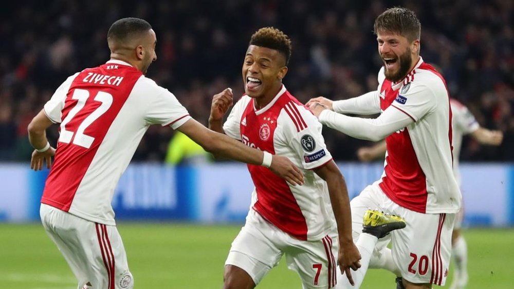 Ajax can topple Juve - Siem de Jong
