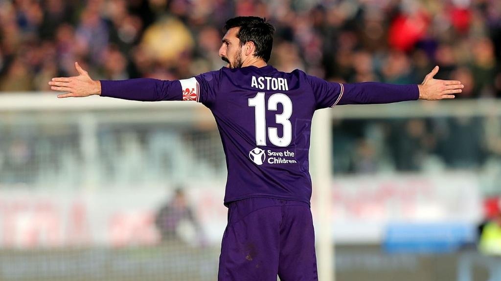 Fiorentina and Cagliari to retire Astori's shirt number in his honour