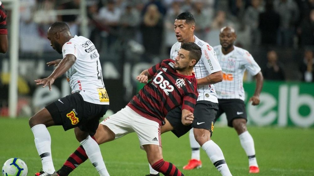 Onde assistir a Flamengo x Corinthians