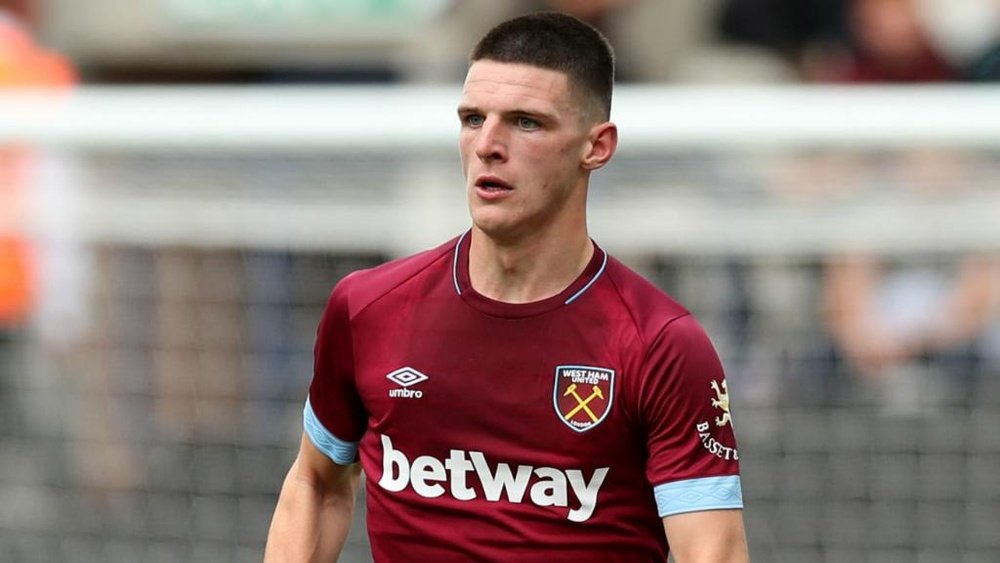 Declan Rice has a difficult decision on his hands. GOAL