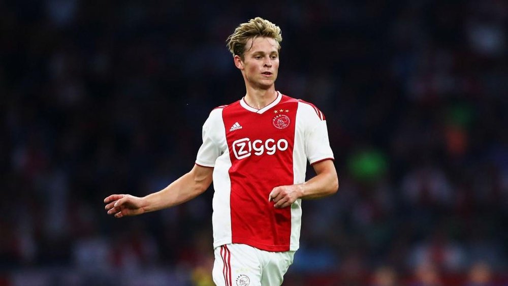De Jong's father has weighed into the debate on his sons' future. GOAL