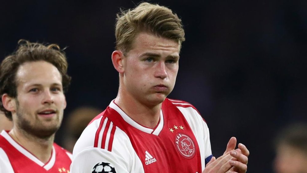 De Ligt shouldn't join Man United – Gullit.