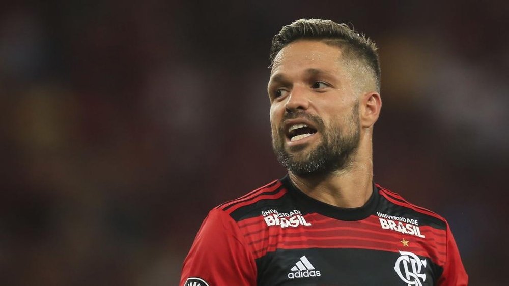 Diego minimiza altitude em derrota e critica Flamengo