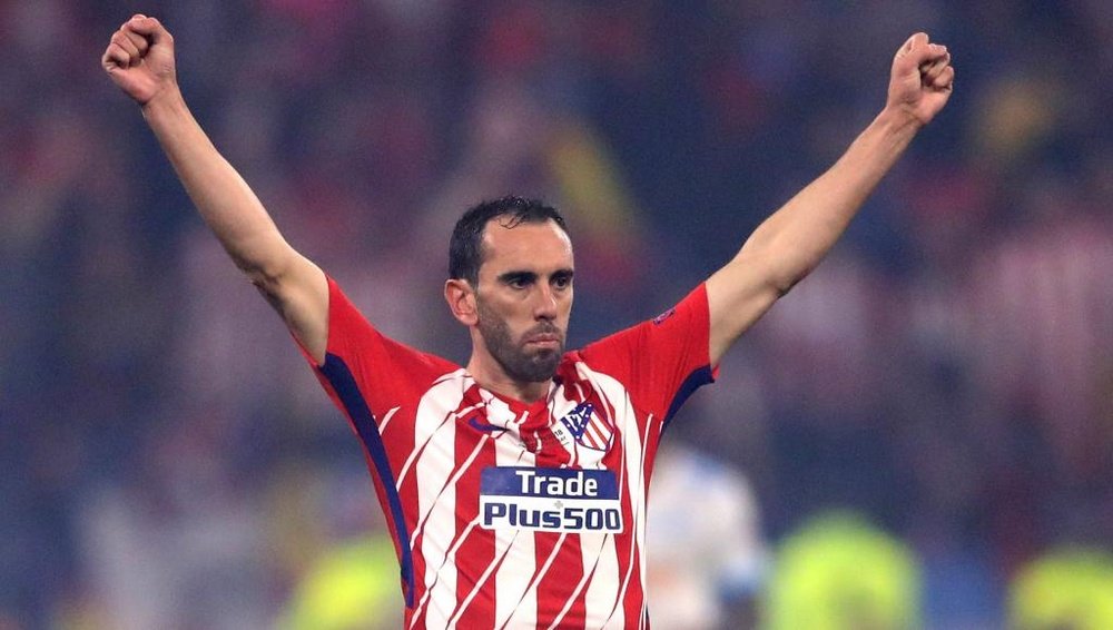 Godin turned down Manchester United for 'personal reasons'. GOAL