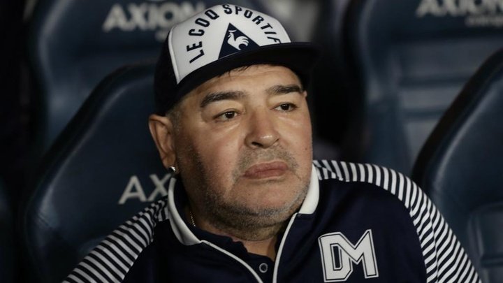 Diego Maradona dies: Argentina great died of natural causes as authorities await autopsy – lawyer