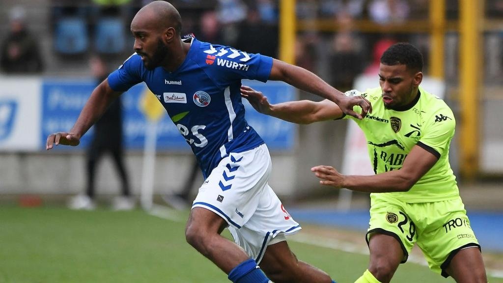 Strasbourg enfonce Troyes