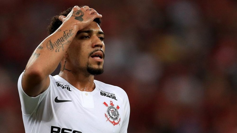 Douglas será julgado por agressão física em Derby contra o Palmeiras