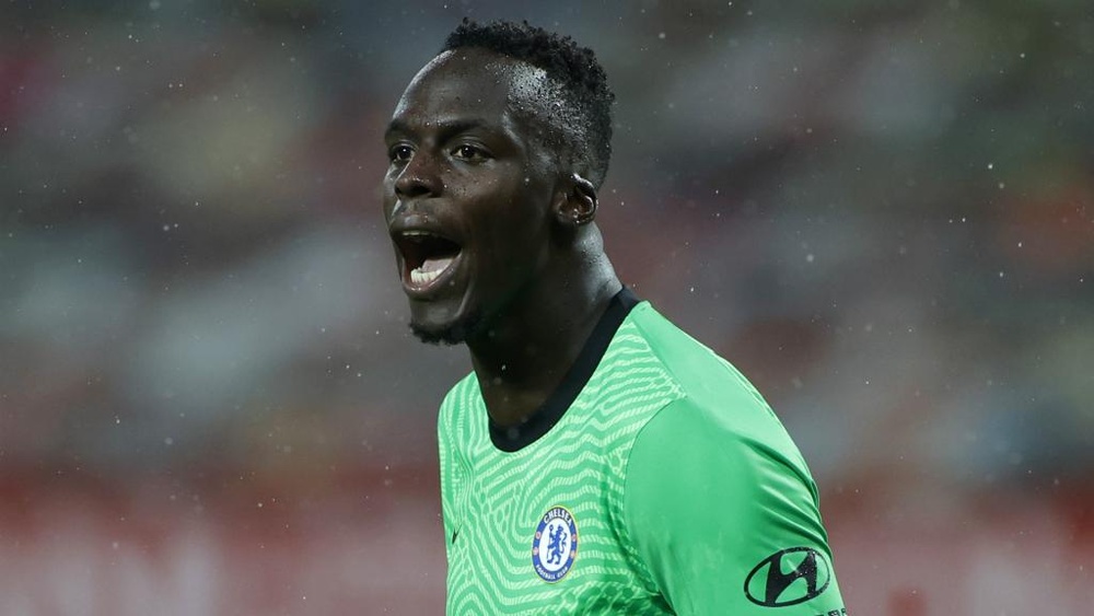 Mendy sait qu'il doit travailler dur pour rester numéro 1. Goal