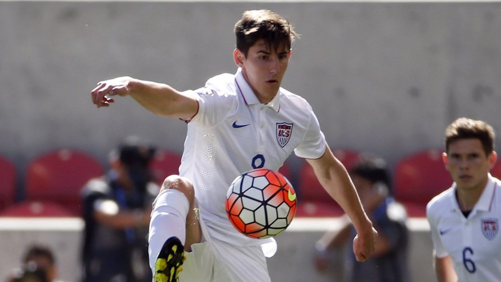 Emerson Hyndman has joined Rangers on loan. Goal