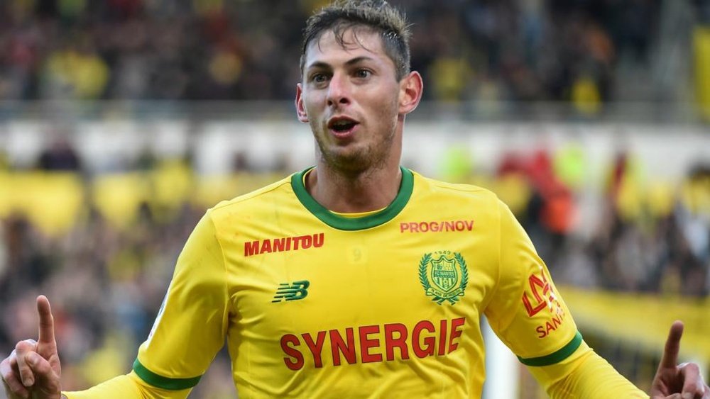 Sala is said to have been exposed to carbon monoxide. GOAL