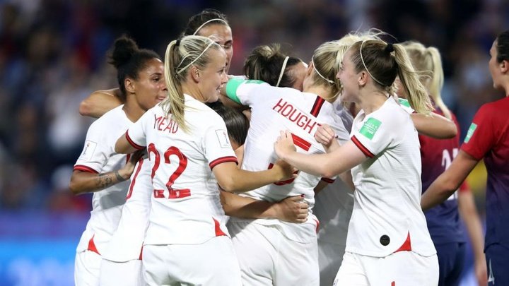England in 2015 v England in 2019: How Neville's transformation led Lionesses back to World Cup semi-finals