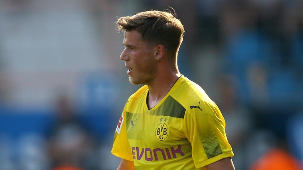 Durm suffers torn ankle ligaments. Goal