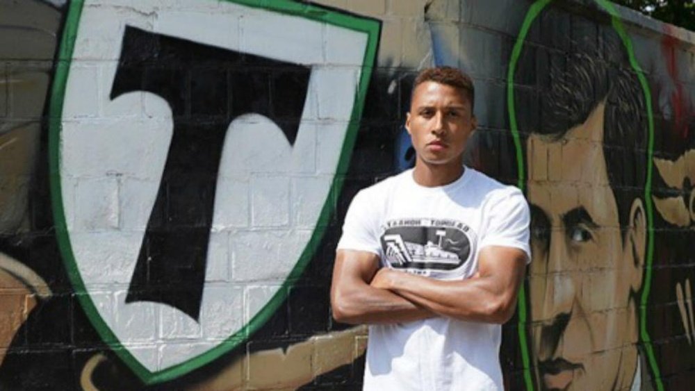 Erving Botaka-Yoboma received racial abuse from fans of his prospective new club. GOAL