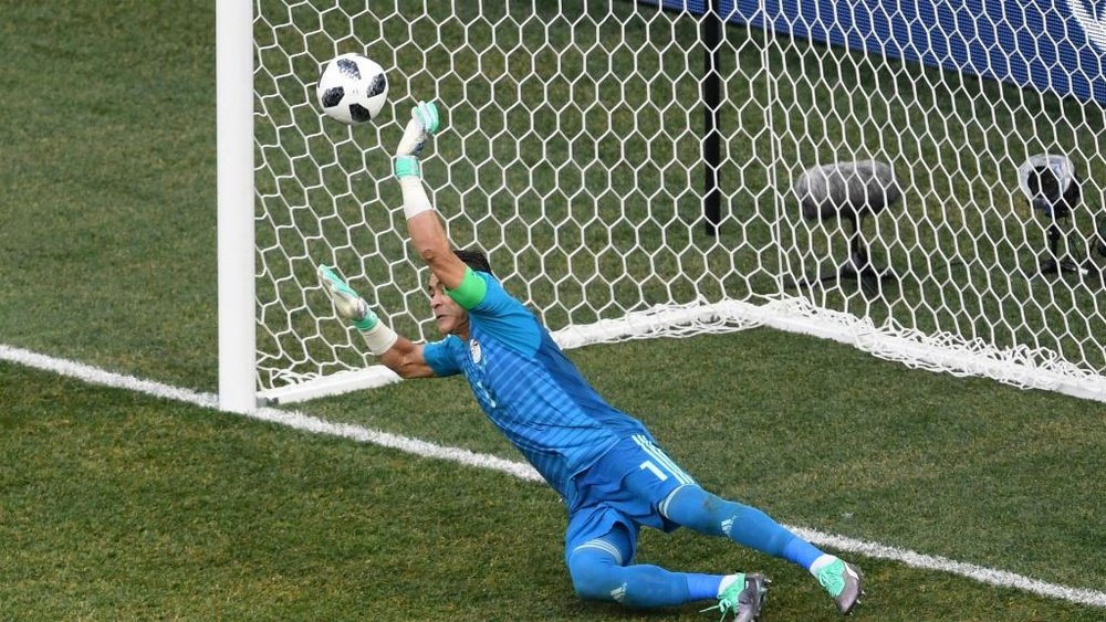 El-Hadary saved a penalty against Saudi Arabia. GOAL