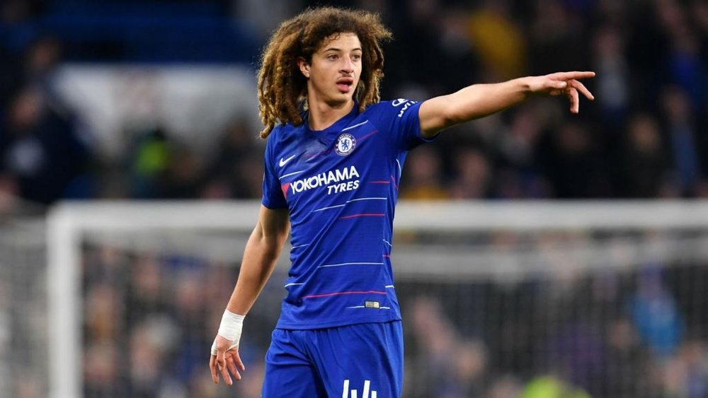 Wales' Ampadu targets Chelsea spot. GOAL