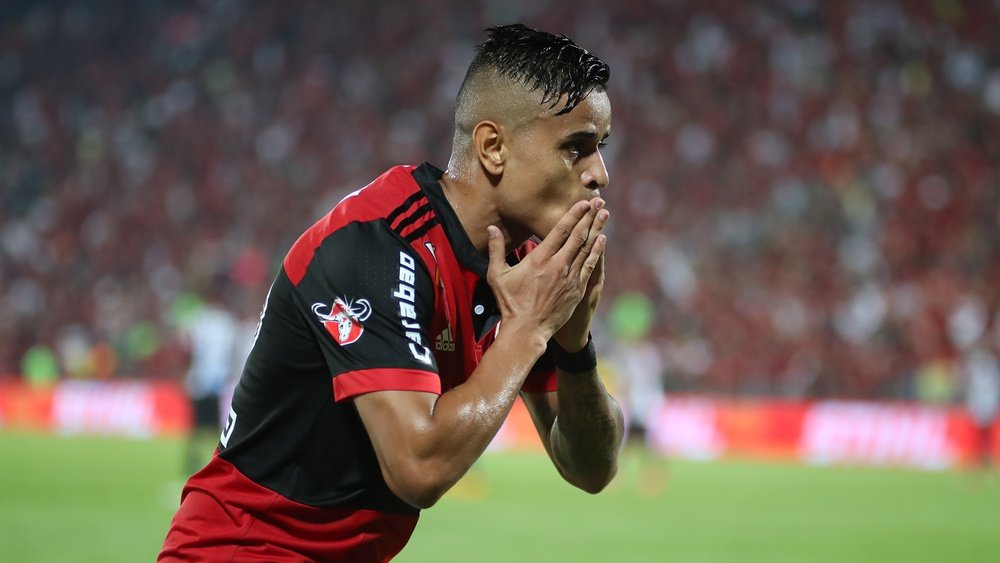 O jogador tem estado em destaque no 'Fla'. Goal