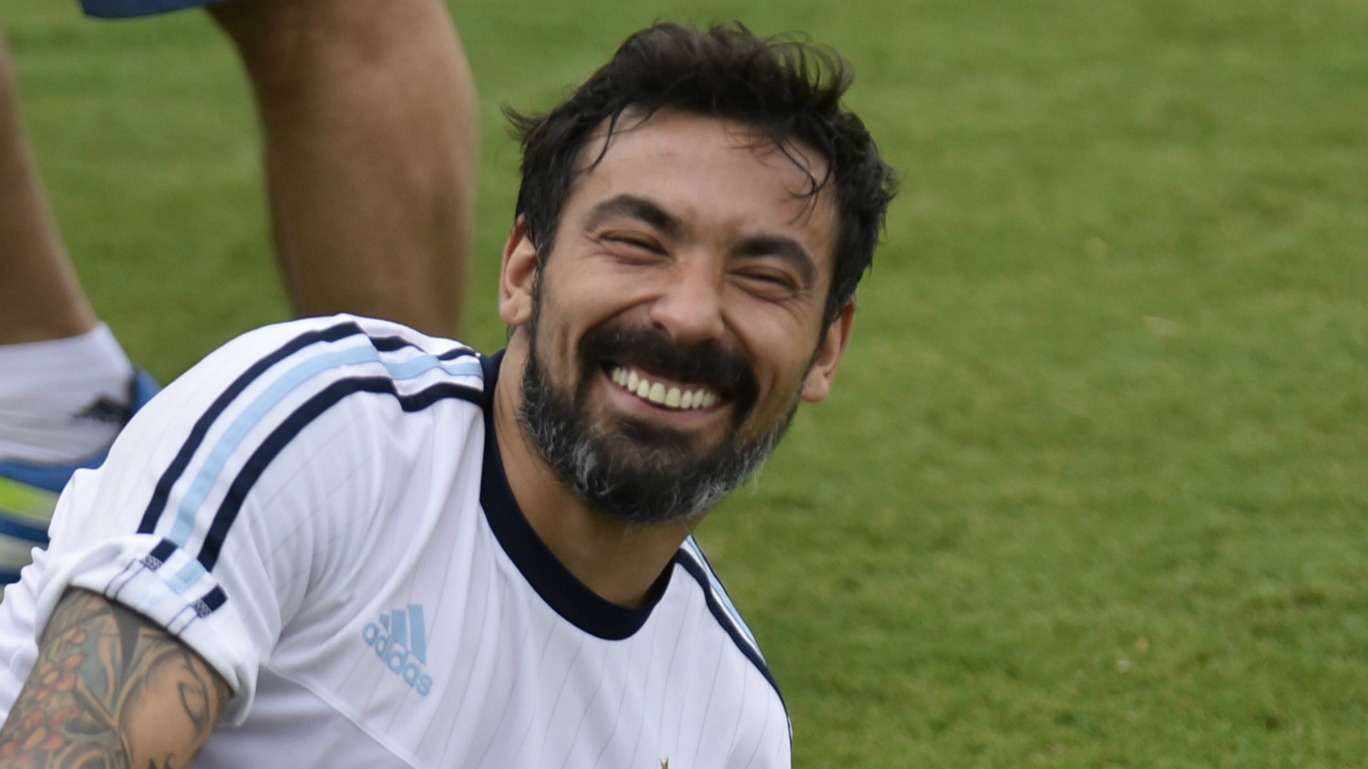 Nice president plays down Lavezzi talk