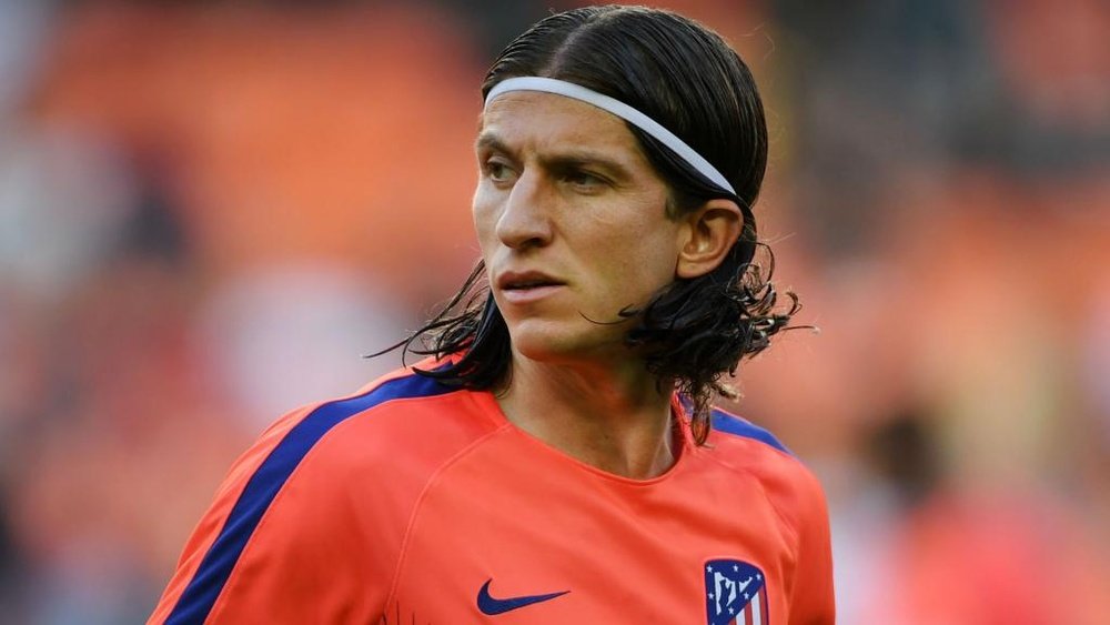 Filipe Luis is reportedly moving back to boyhood club Flamengo. GOAL