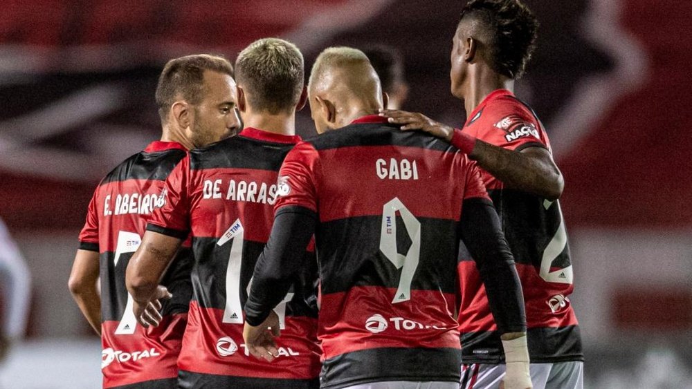 Estreia do Flamengo em 2021 reforça a sensação de que 2020 não acabou