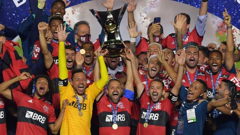 Flamengo termina temporada 2020 com mais títulos oficiais da história