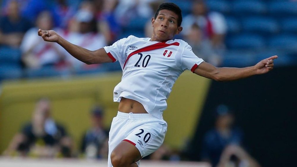 Flores é dúvida no Peru para final da Copa América. Goal