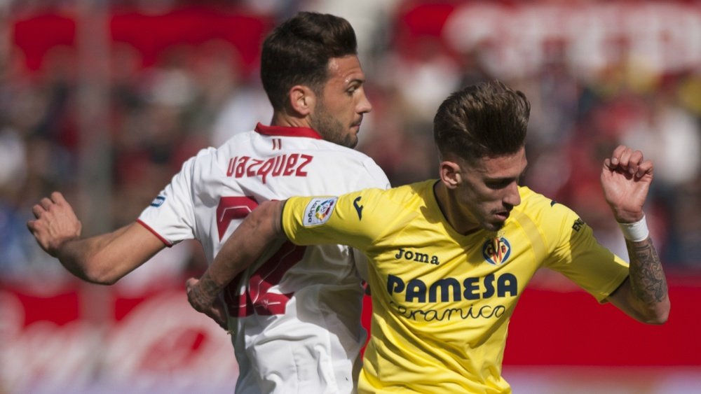 Franco Vazquez et Samu Castillejo dans le match de LaLiga entre Séville et Villarreal. AFP
