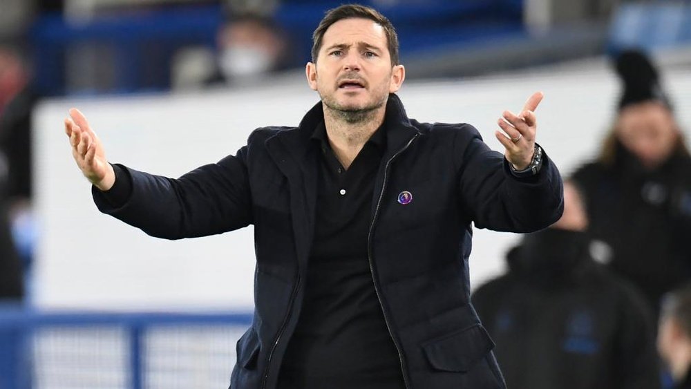 Frank Lampard se méfie d'une équipe d'Arsenal blessée. Goal