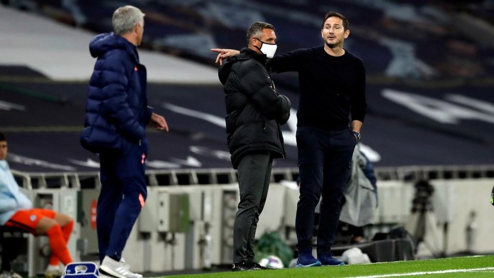 Mourinho donne une leçon à Frank Lampard pour le futur. goal