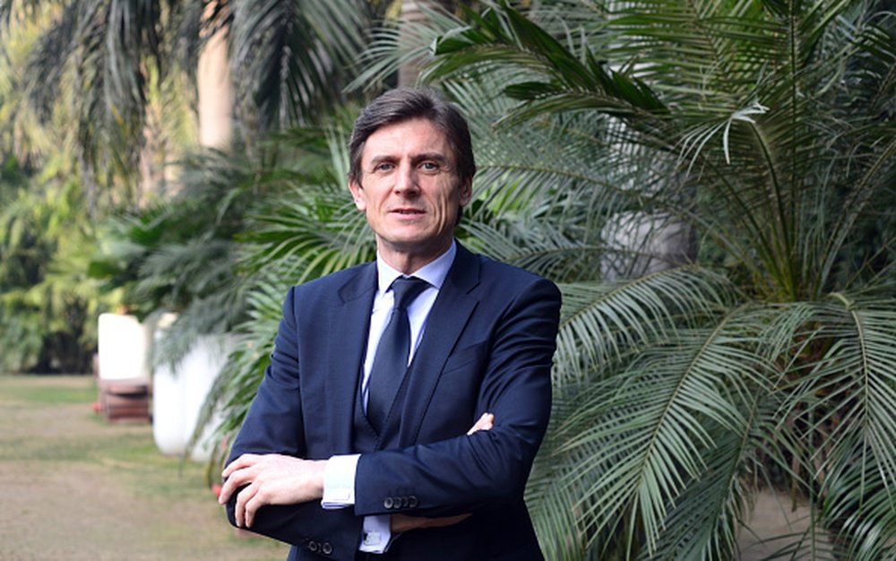 Frédéric Longuépée a transmis une note à l’ensemble des salariés du club. Goal
