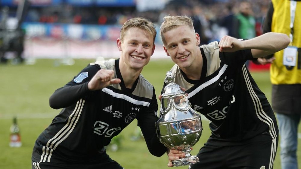 Gullit deixa elogios a Frenkie de Jong. Goal
