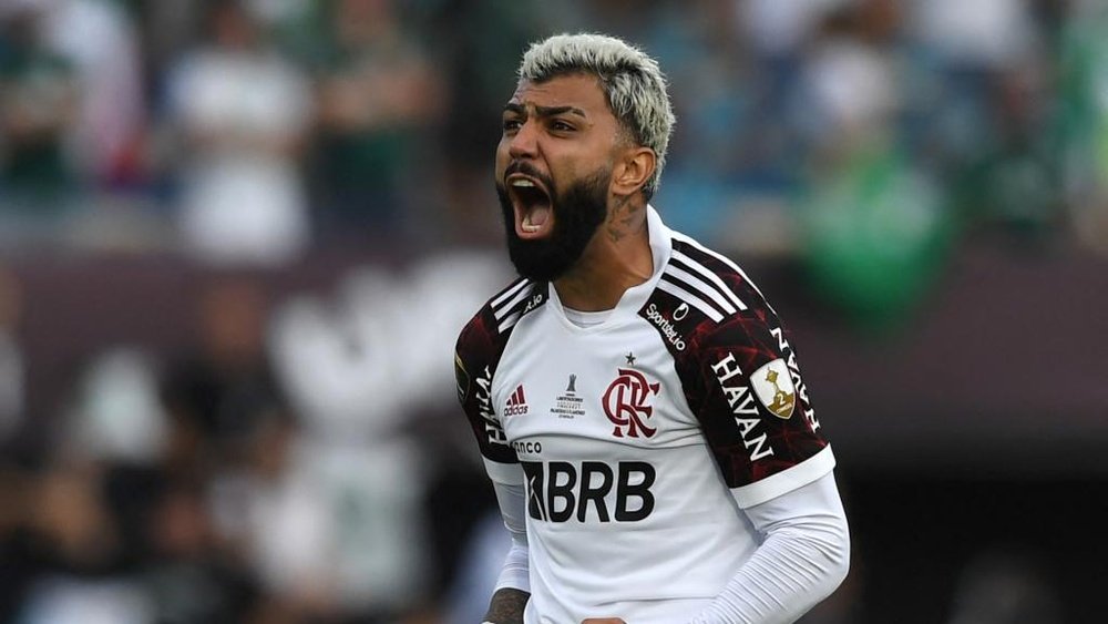 West Ham acena com proposta de empréstimo por Gabigol; Flamengo não topa. AFP