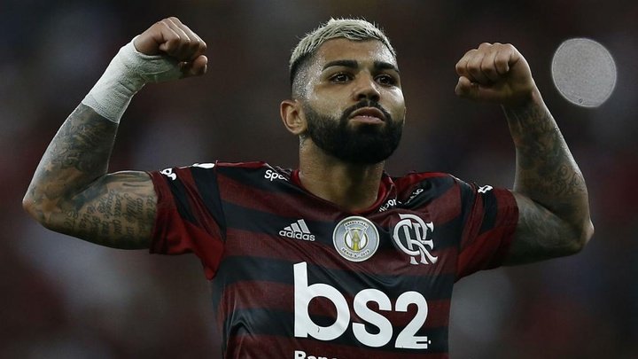 Gabigol provoca torcida do Santos com tatuagem da Libertadores