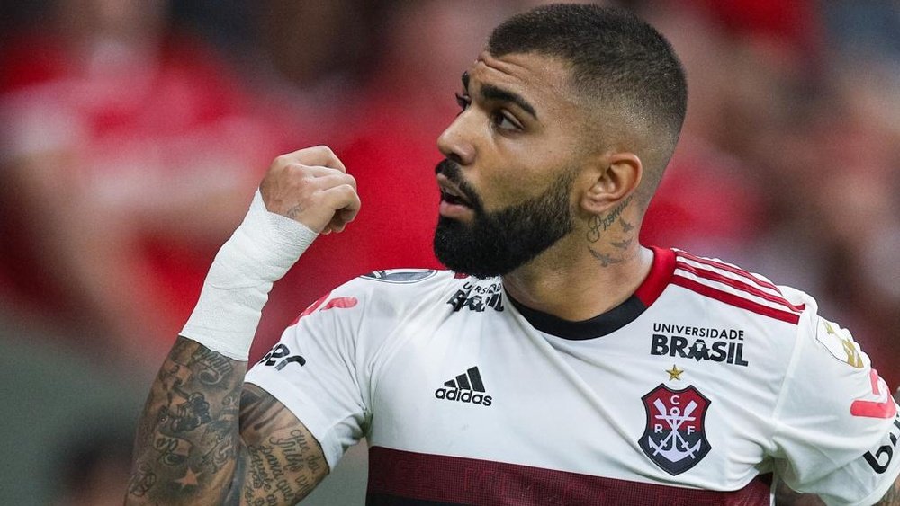 Gabigol iguala Brocador como maior artilheiro do Flamengo no século