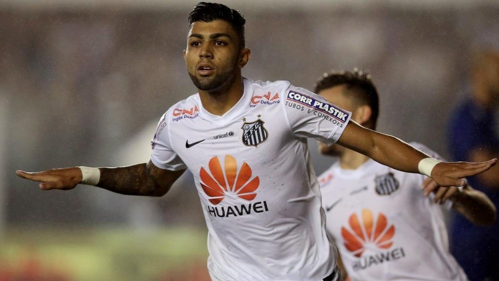 'Gabigol' está muito perto de voltar a vestir a camisa do 'Peixe'. Goal