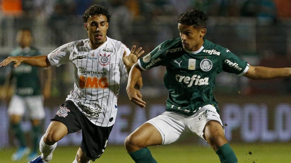 Palmeiras sem cortes, Corinthians com problemas: como estão os patrocínios em São Paulo. Goal